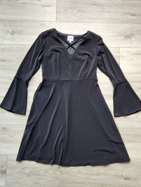 Ashley Graham Beyond Black V-Neck Fit-and-Flare Dress Bell Sleeves Womens 6